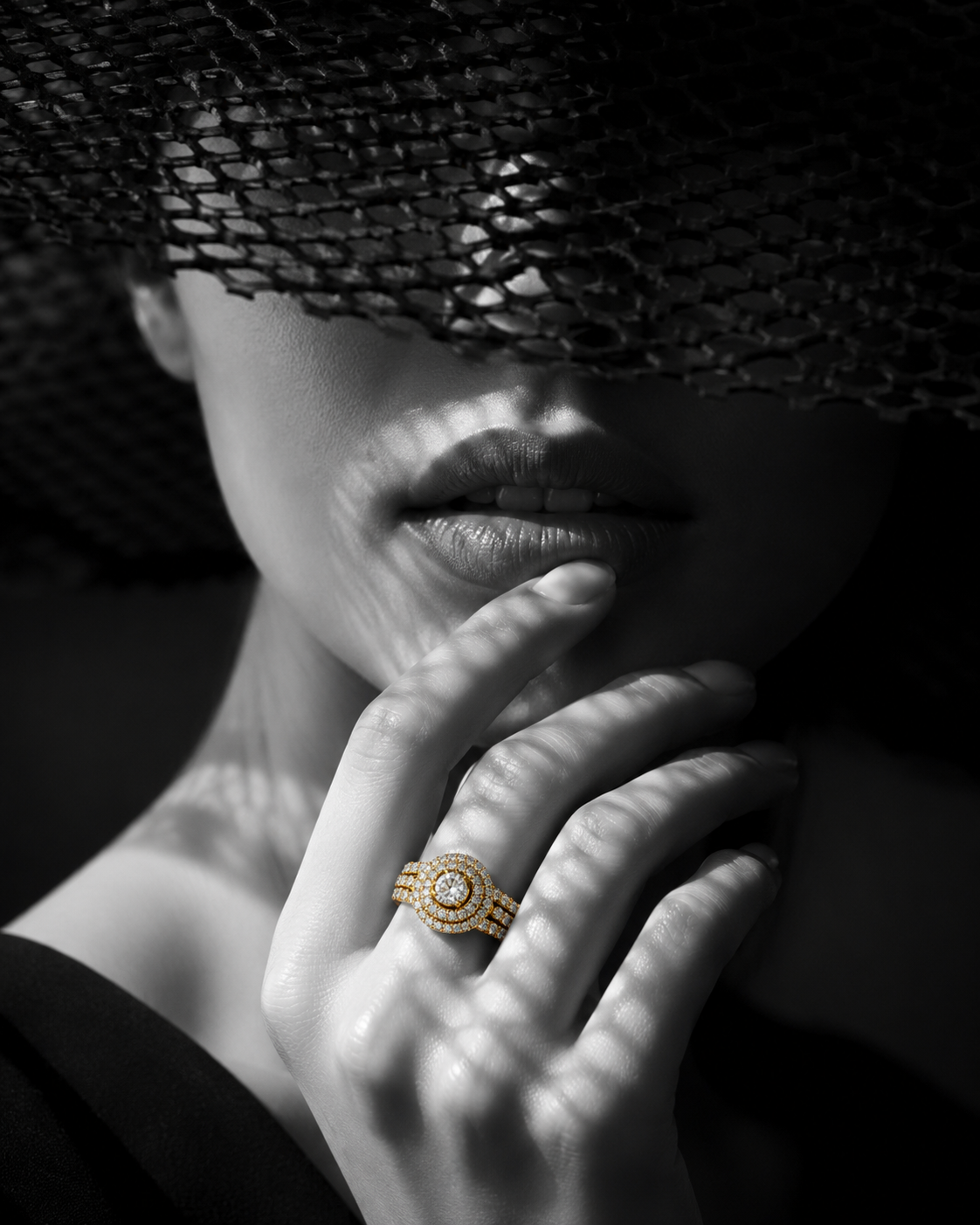 Luxury Halo Crystal Ring for Women – Gold & Silver Finish Statement Ring